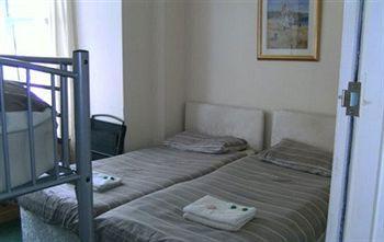 إينفيرنيس Highlander B&B المظهر الخارجي الصورة